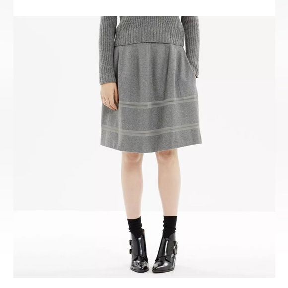 MADEWELL Heather Gray Structured Wool TURNOUT SKIRT Mesh Inset Full Flare Size 4 - Picture 1 of 11